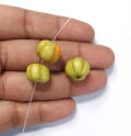 Glass beads melon shape green 14x11mm 5 pcs