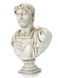 El emperador romano de Adriano se patinó el busto