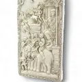 Tablette en cire en relief 28 x 11 cm, diptyque, réplique d’une plaque d’ivoire antique