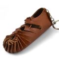 Llavero sandalias romanas - Zapatos romanos Carbatina Marrón