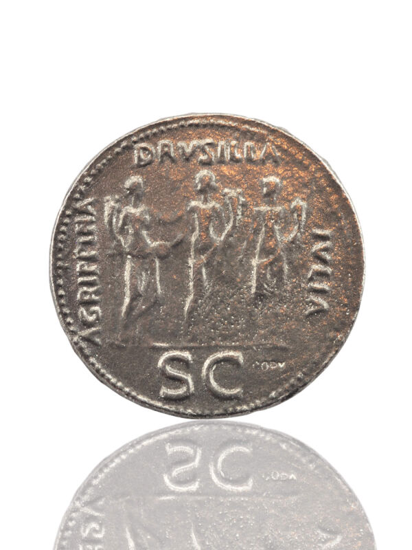 Caligula Sesterz - old roman emperor coins replica