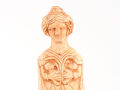 Estatua Matrona, réplica de escultura romana