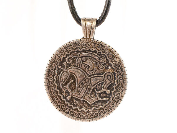 Colgante bracteado, amuleto de joyería vikinga Wotan