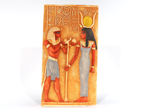 pintura en relieve Egipto, Ramsés II con la diosa Isis