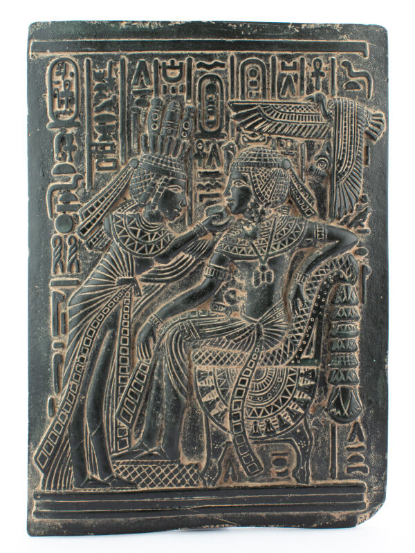Relief Egypt Tutankhamun and Achnesenamun