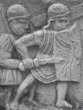 Mural en relieve de legionarios, legionarios con casco, réplica de museo, decoración mural romana antigua