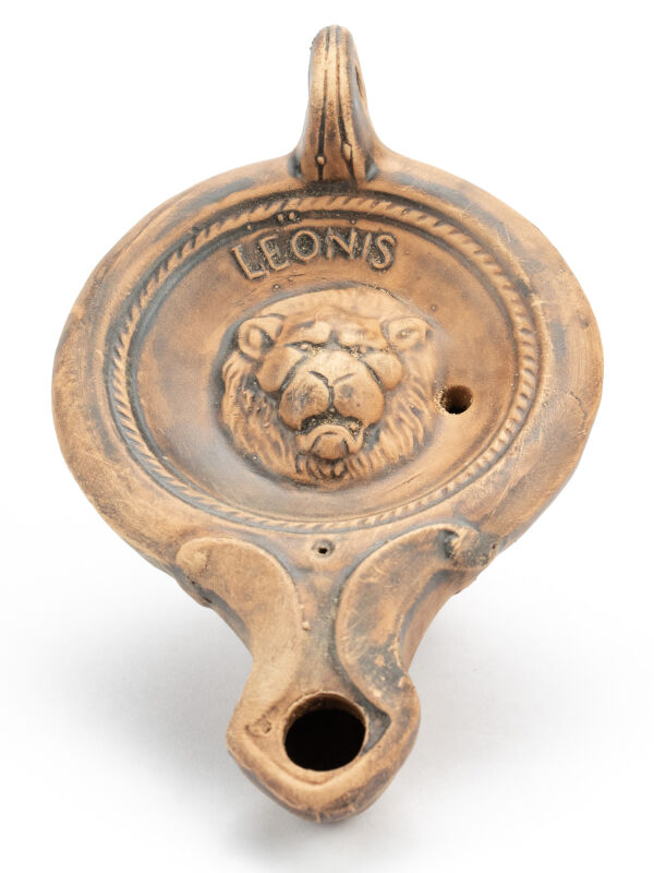 Öllampe Löwe - eine alte Replik