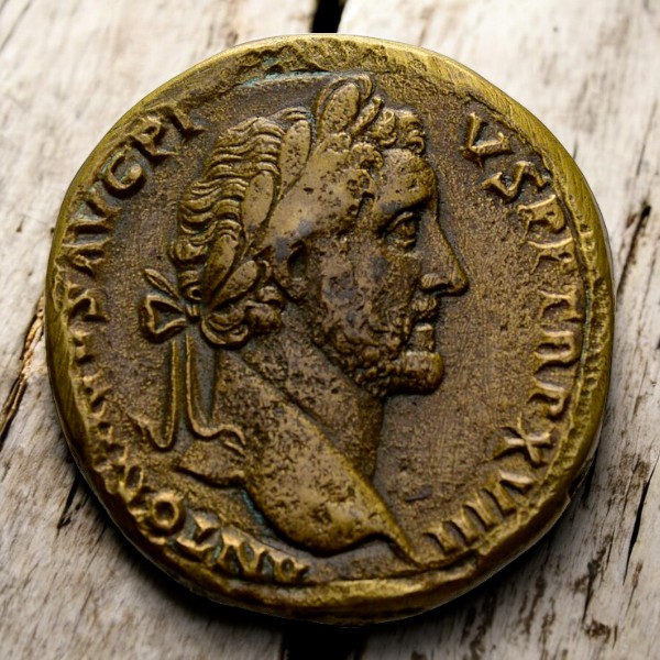 Sesterz: Roms Bronzegeld - Der Römer Shop